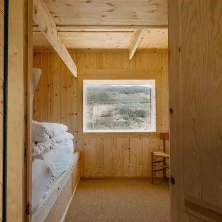 Ferienhaus Architect Designed Sleeping Box In Barn *