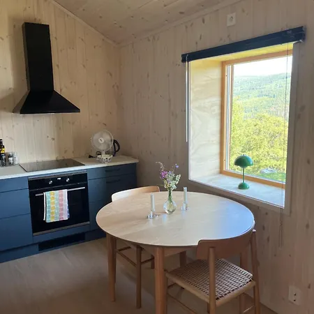 Architect Designed Sleeping Box In Barn Casa de Férias