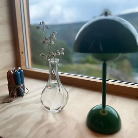 Architect Designed Sleeping Box In Barn Hébergement de vacances *