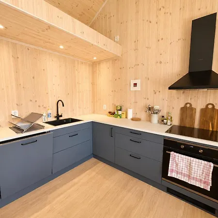 Architect Designed Sleeping Box In Barn בית נופש Nos