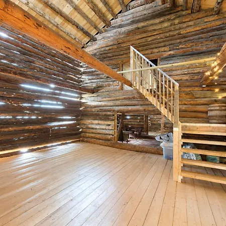 Architect Designed Sleeping Box In Barn Nos
